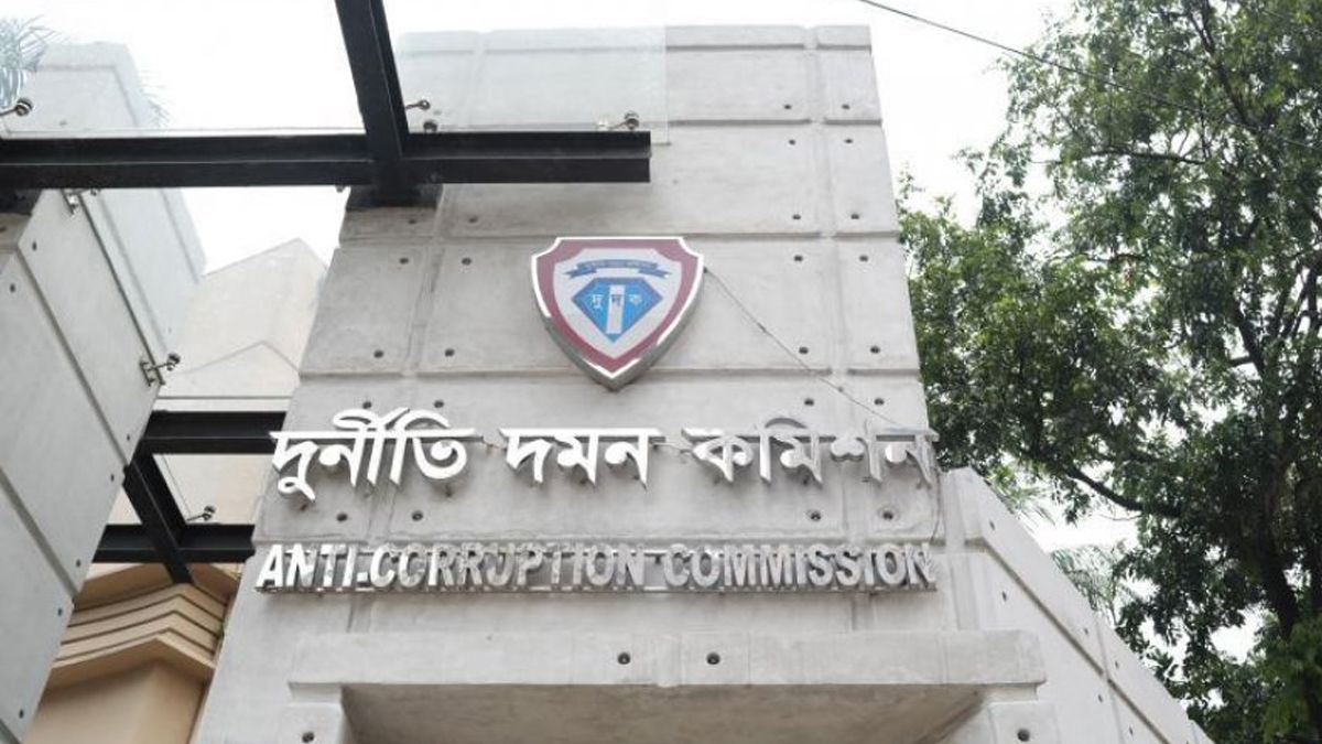 এনবিআরের শীর্ষ ৬ কর্মকর্তার দুর্নীতি অনুসন্ধানে মাঠে নামল দুদক