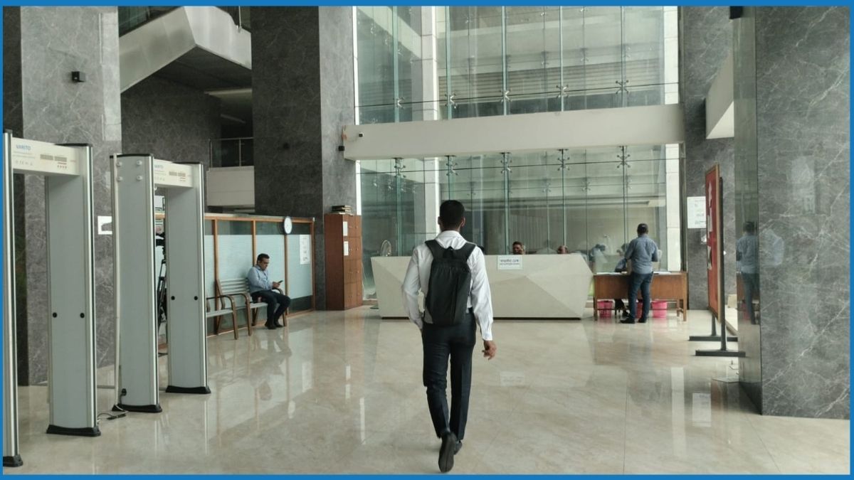 কর্মসূচি প্রত্যাহার, কাজে ফিরলেন এনবিআর কর্মকর্তারা