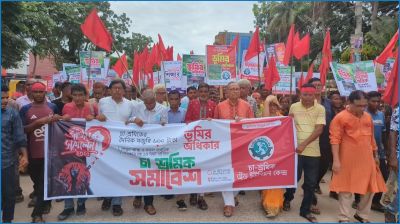 ১৮৫ বছরের অবহেলা ভাঙতে চা-শ্রমিকদের ১০ দফা দাবি