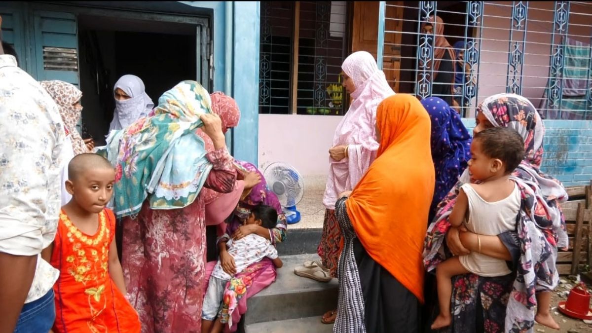 সবজি কাটা বটি ঘাড়ে পড়ে শিশুর মৃত্যু