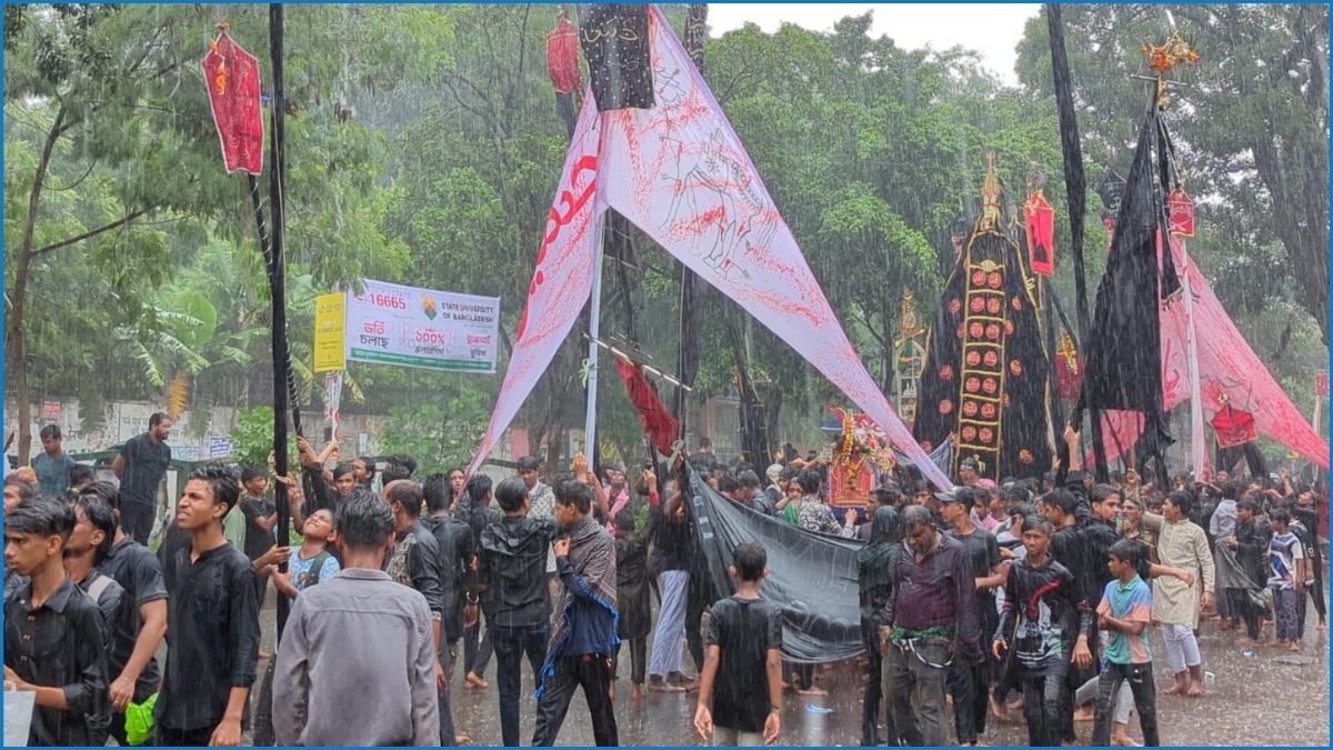শোক ও ভাবগাম্ভীর্যে রাজধানীতে তাজিয়া মিছিল