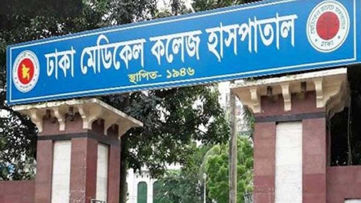 ‘বাবা আর আসবে না’? হাসপাতালে অপেক্ষায় ক্যানসার আক্রান্ত জুবায়ের