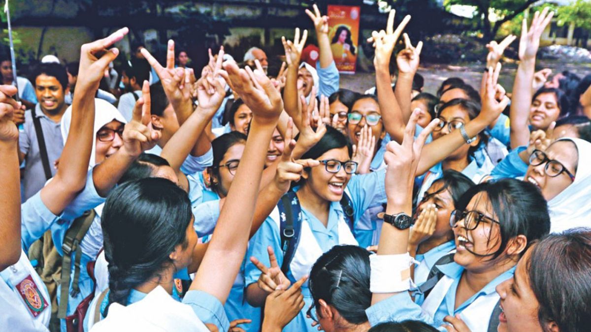 এসএসসি ও সমমানে পাসের হার ৬৮.৪৫ শতাংশ