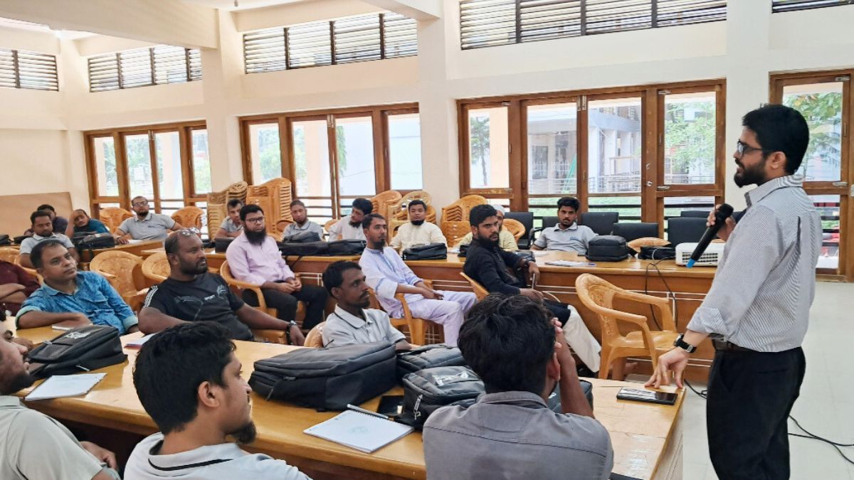 চাঁদপুরে ৬০ সাংবাদিকের হাতে কলমে প্রশিক্ষণ সম্পন্ন