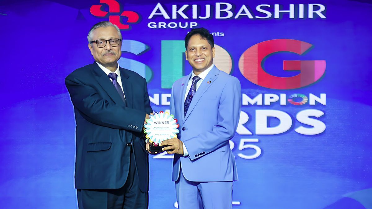 এসডিজি ব্র্যান্ড চ্যাম্পিয়ন অ্যাওয়ার্ড পেল ওয়ালটন