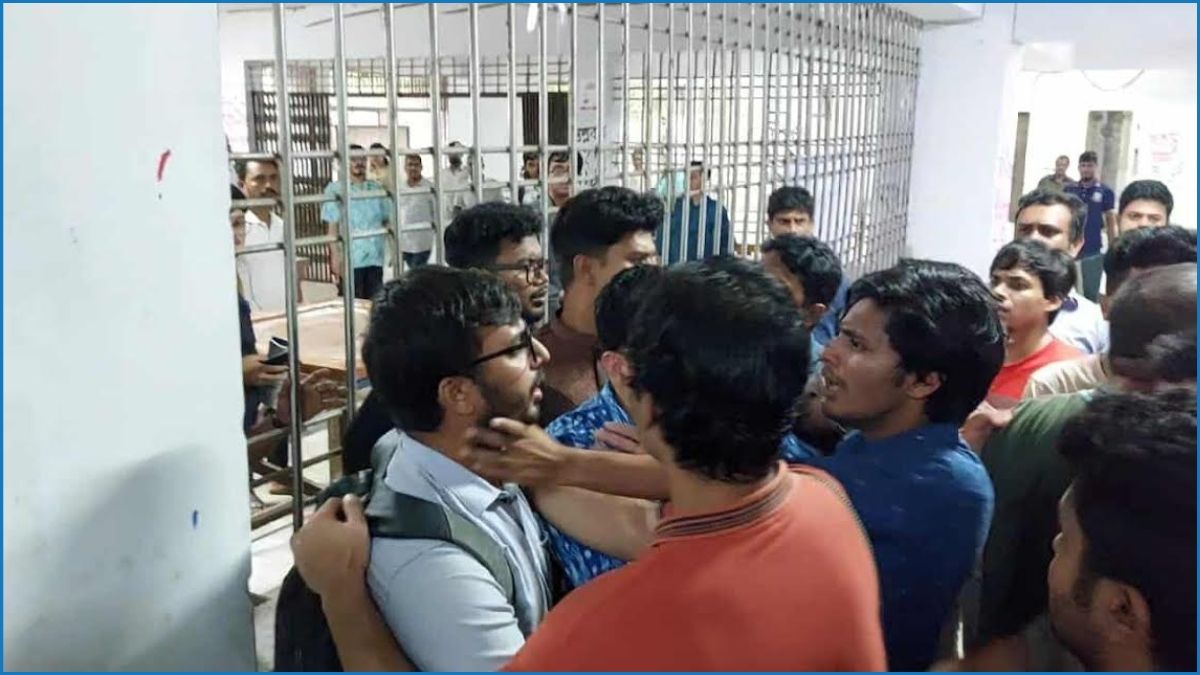 জবিতে শিক্ষক-শিক্ষার্থীদের ওপর হামলা : সমঝোতার চেষ্টা ছাত্রদলের