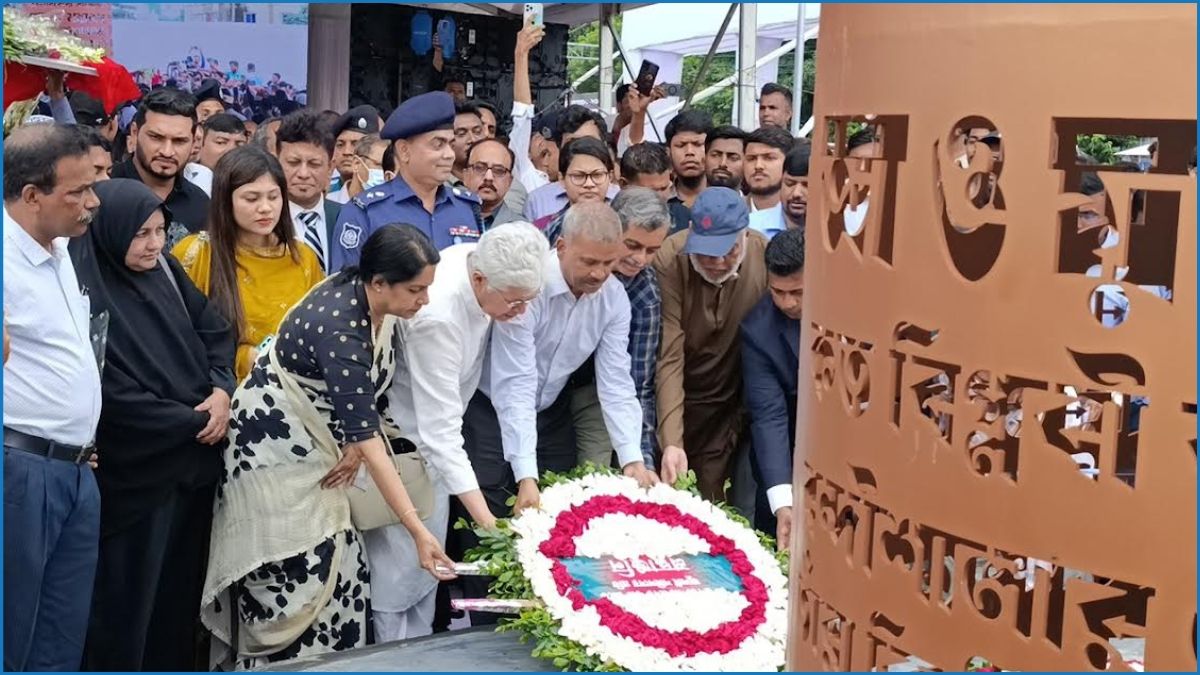 জুলাই হত্যাকাণ্ডের বিচার বর্তমান সরকারের আমলেই হবে : আইন উপদেষ্টা
