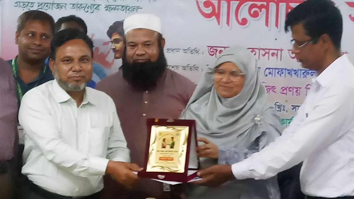 বগুড়ার শ্রেষ্ঠ চেয়ারম্যান ফরিদ উদ্দিন সরকার