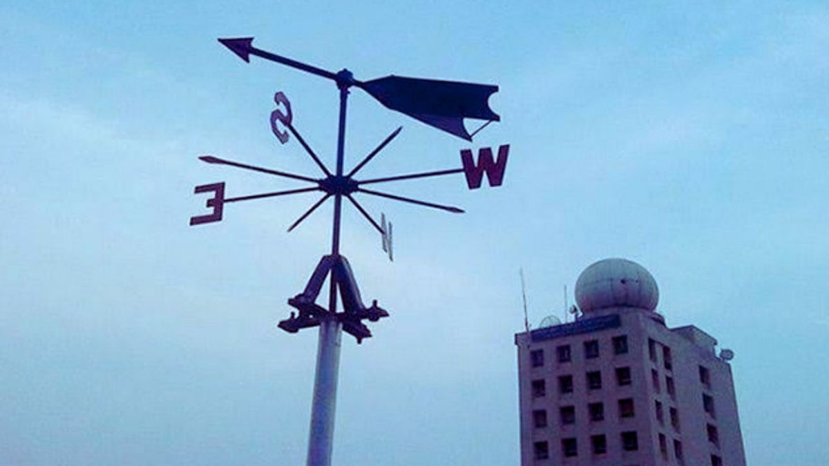 রাজধানীসহ ১৩ অঞ্চলে ঝড়ের আভাস