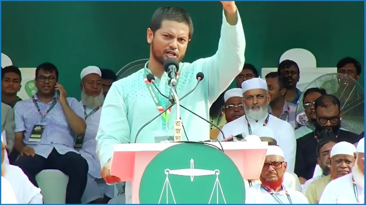 আমাদের সংবিধান আর হাইকোর্ট দেখাবেন না