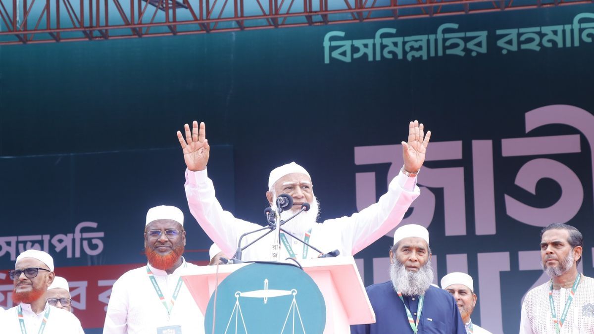 সমাবেশের মূল পর্ব চলছে, মঞ্চে জামায়াত আমির