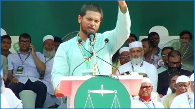 আমাদের সংবিধান আর হাইকোর্ট দেখাবেন না