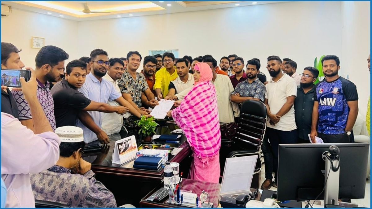 ৪২১ জনের বিরুদ্ধে অভিযোগ এনে স্মারকলিপি দিল জবি ছাত্রদল