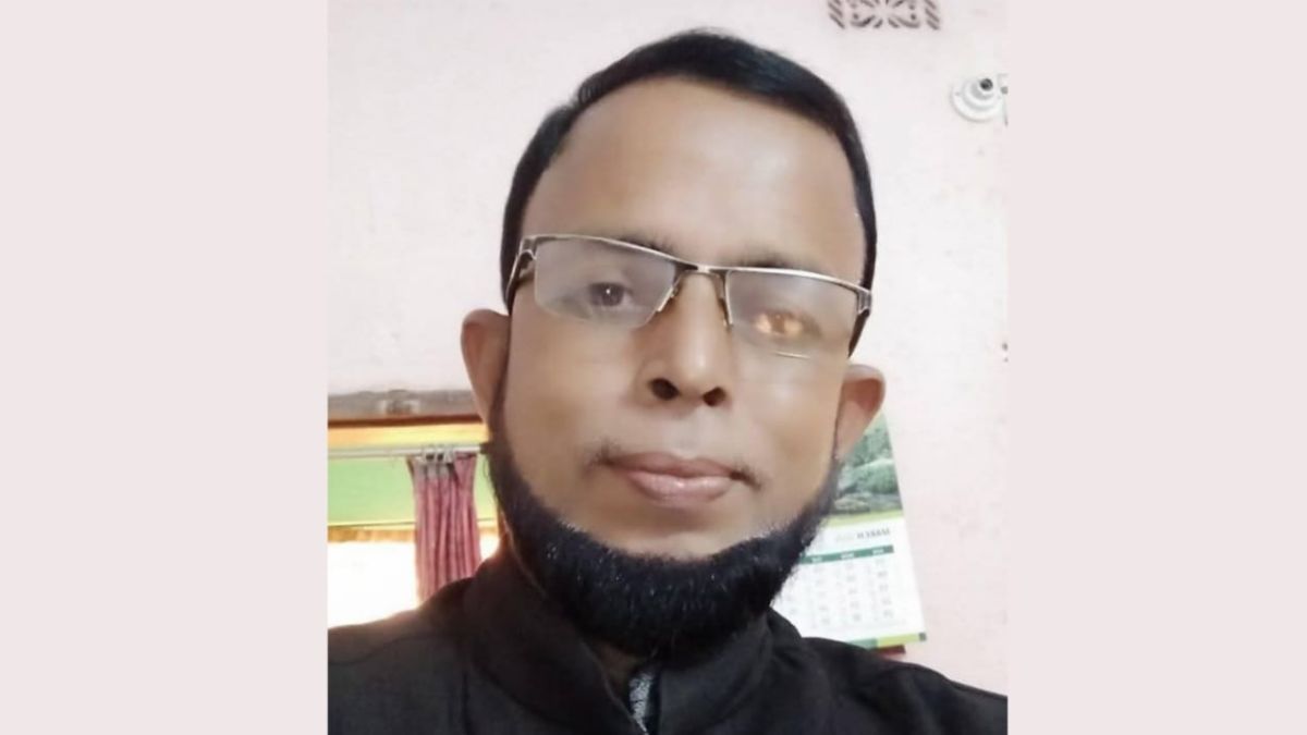 দলীয় কার্যালয় থেকে কৃষক লীগের আহ্বায়ক গ্রেপ্তার