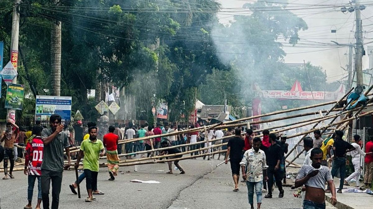 গোপালগঞ্জে ৩ জনের লাশ উত্তোলনের নির্দেশ