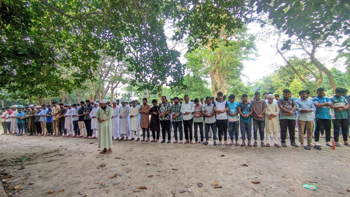 মাইলস্টোন ট্রাজেডি : ইবিতে গায়েবানা জানাজা