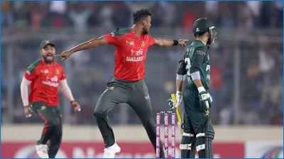 পাকিস্তানকে ৮ রানে হারিয়ে সিরিজ জিতে নিল বাংলাদেশ