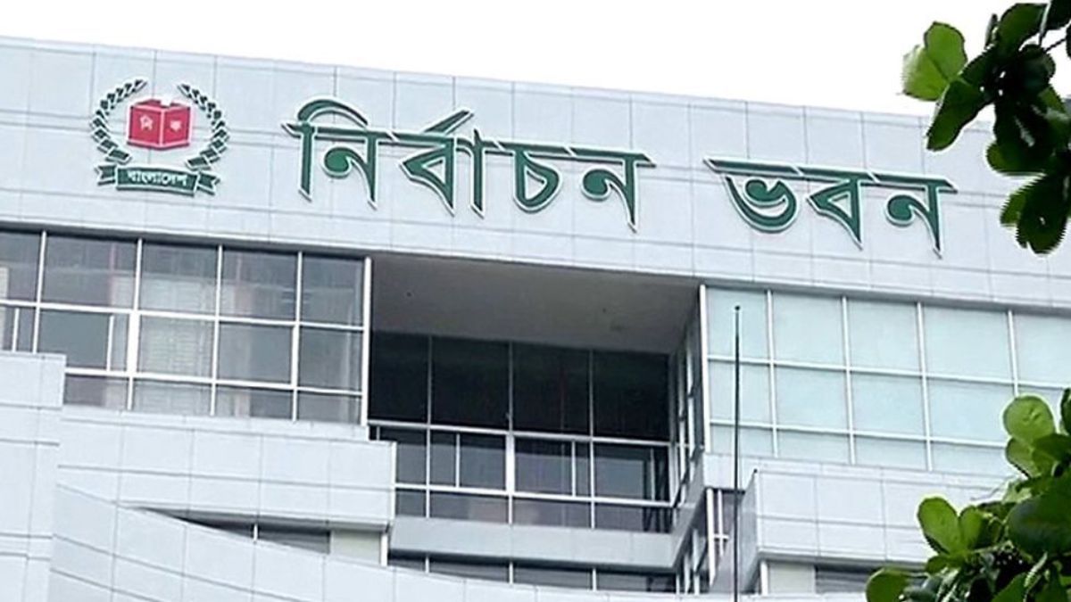 বছর জুড়েই মৃত ভোটার বাদ দিতে চায় ইসি