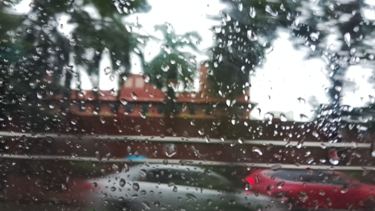 আগামী কয়েকদিন বজ্রসহ বৃষ্টির পূর্বাভাস
