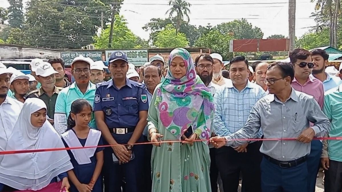 মেহেরপুরে সপ্তাহব্যাপী বৃক্ষমেলা শুরু