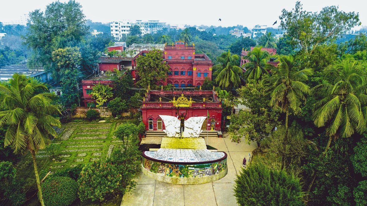 কুষ্টিয়ায় পৌর পরিদর্শকের বিরুদ্ধে কসাইখানার অর্থ আত্মসাতের অভিযোগ