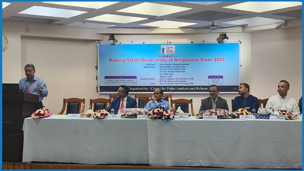 তথ্যকে রাজনৈতিক স্বার্থে ব্যবহার করে দেশের বাস্তবতা আড়াল করা হচ্ছে