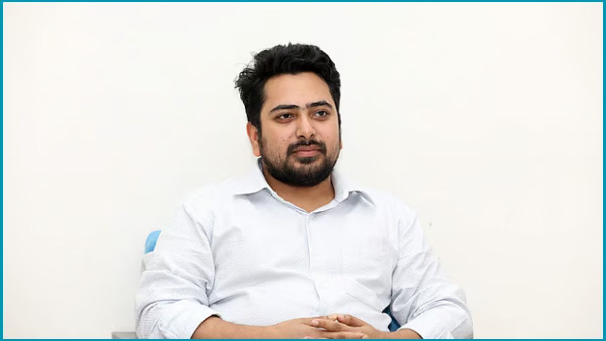 রাজনীতিতে আলোচনা, বিতর্ক, অভিযোগ-পাল্টা অভিযোগে বাড়ছে অস্থিরতা