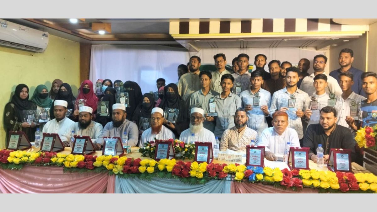 সোনাগাজীতে কৃতি শিক্ষার্থীদের সংবর্ধনা দিল এনইএসডিএফ