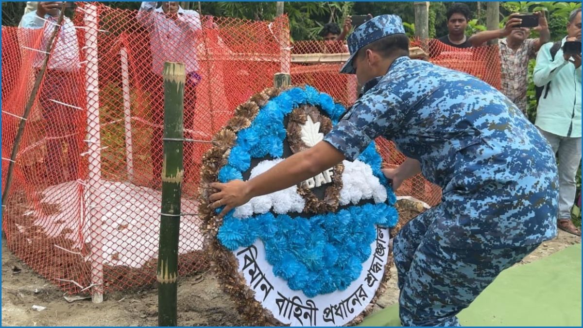 বিমান দুর্ঘটনায় নিহত রাইসা মনির সমাধিতে বিমানবাহিনীর শ্রদ্ধা