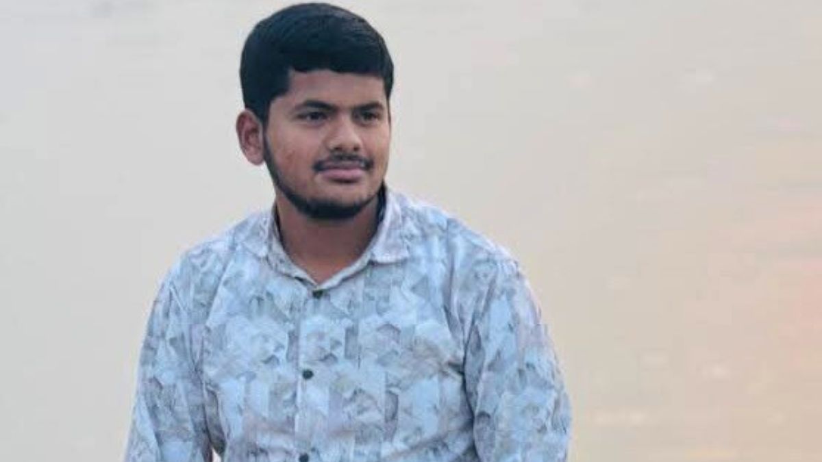 বগুড়ায়  ছিনতাইয়ের কবলে বৈষম্যবিরোধী আন্দোলনের নেতা
