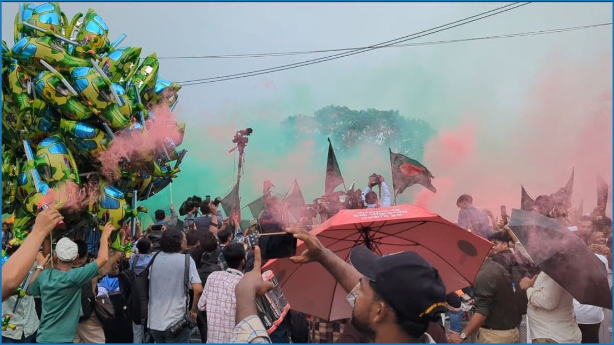 ‘জুলাই পুনর্জাগরণ’ অনুষ্ঠানে ‘সরকার পতনের মুহূর্ত’ উদযাপন