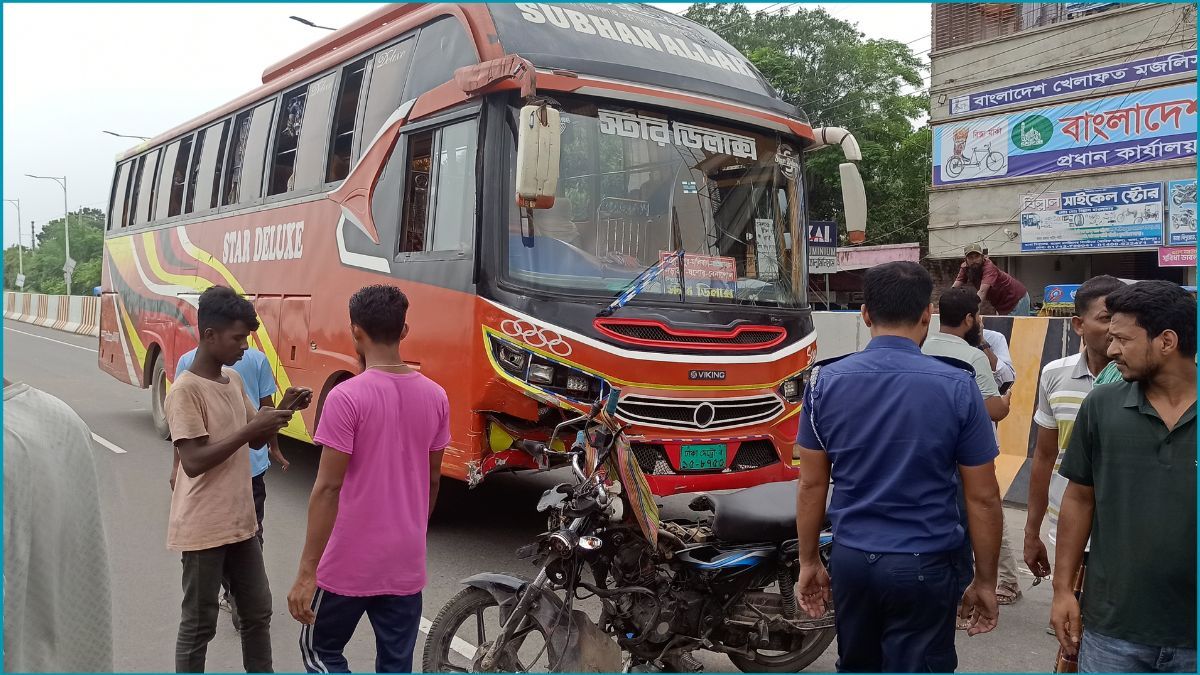 ভাঙ্গায় বাসের ধাক্কায় মোটরসাইকেল চালক নিহত