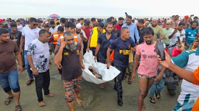 কুয়াকাটায় গোসলে নেমে ঢেউয়ে ভেসে তরুণের মৃত্যু