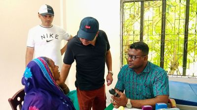 চোখে আলো ফেরাতে আনোয়ার আলদীনের মানবিক উদ্যোগ