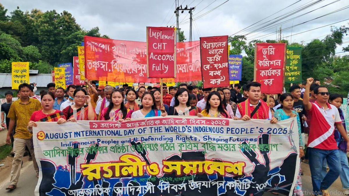 খাগড়াছড়িতে আদিবাসী দিবসে পৃথক র‍্যালি ও সমাবেশ