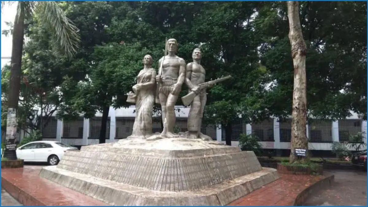 ডাকসু নির্বাচনের আগে ঢাবিতে ‘হল রাজনীতি’ নিয়ে বিতর্ক