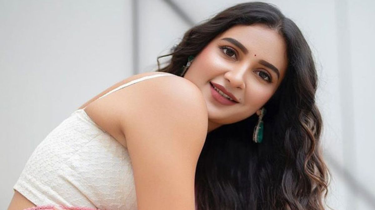 বাথরুমে গিয়ে কেন কাঁদতেন শুভশ্রী