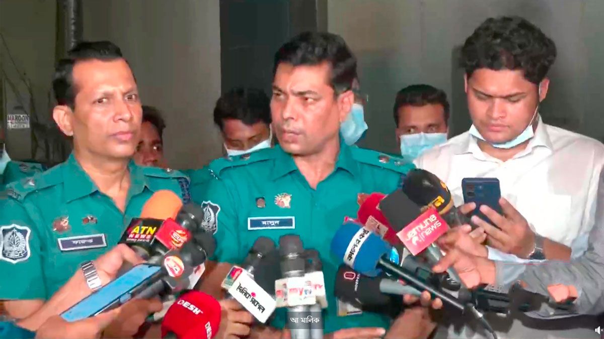 মেডিকেলের পার্কিংয়ে গাড়ি থেকে উদ্ধার ২ মরদেহের পরিচয় মিলেছে
