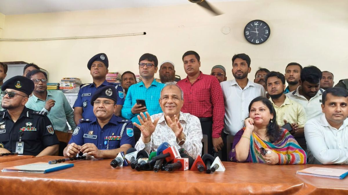 নির্বাচনে ৮০ হাজারের বেশি সেনাসদস্য মোতায়েন থাকবে : স্বরাষ্ট্র উপদেষ্টা
