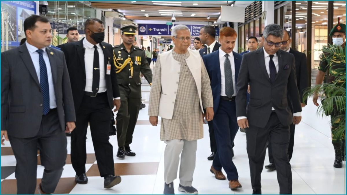 মালয়েশিয়ার পথে প্রধান উপদেষ্টা