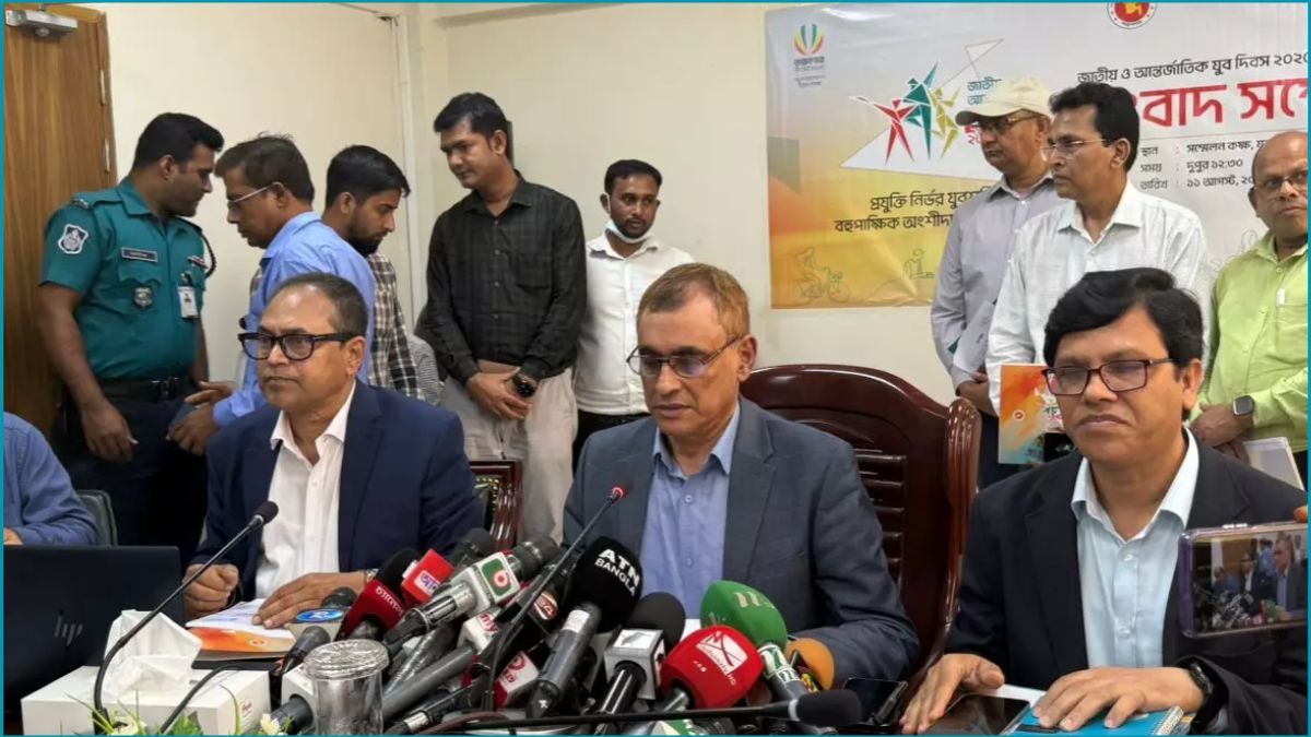 ১ কোটি ৭৫ লাখ যুবকের কর্মসংস্থানের ব্যবস্থা করবে সরকার : সচিব মাহবুব