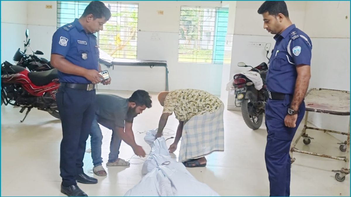 চাঁদপুরে অটোরিকশা চালককে ‘কুপিয়ে ও গুলি’ করে হত্যা