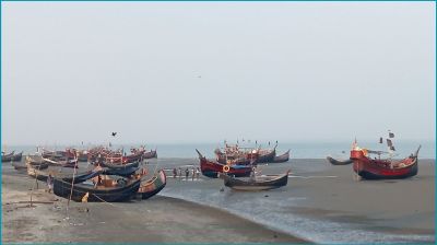 নাফ নদী থেকে ৫ বাংলাদেশি জেলে অপহরণ আরাকান আর্মির