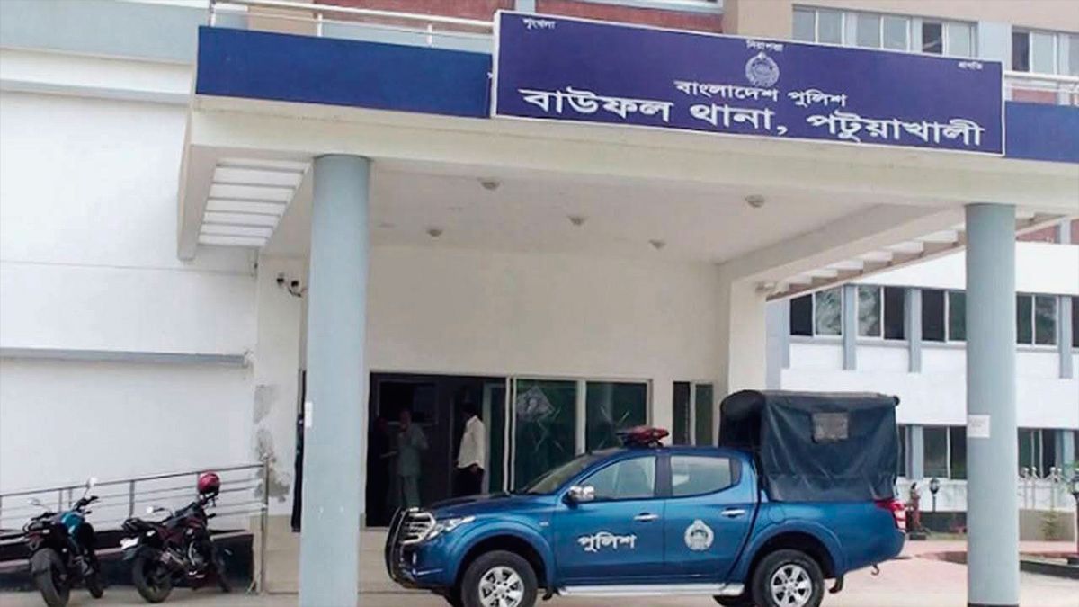 বাউফলে হত্যা মামলার বাদীকে প্রাণনাশের হুমকি