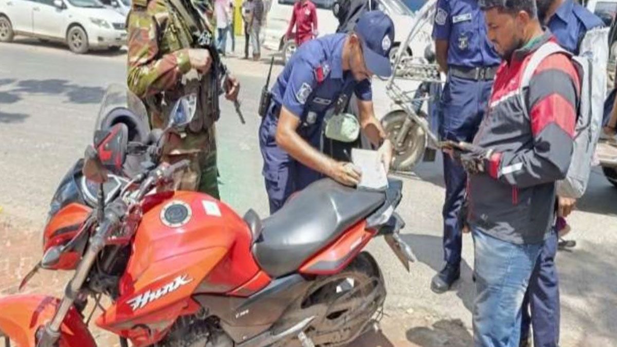 চাঁদপুরে ৪ শতাধিক যানবাহনে যৌথ বাহিনীর তল্লাশি