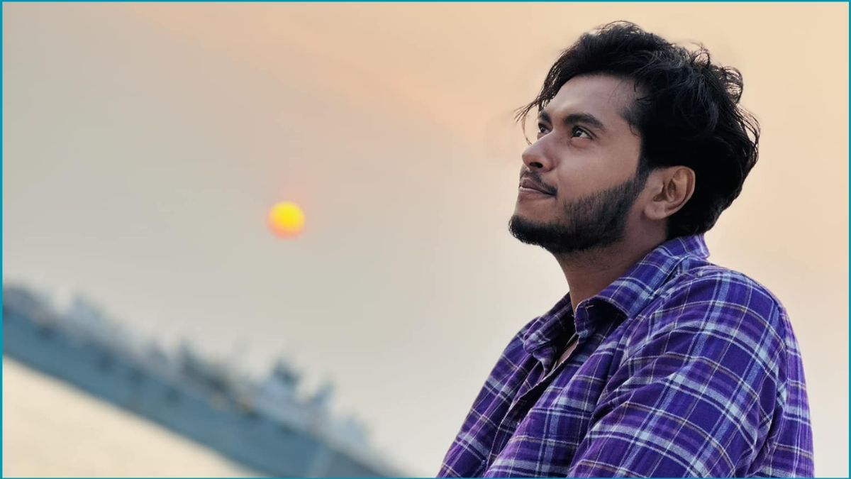 বঙ্গবন্ধুকে নিয়ে পোস্টের ব্যাখ্যা দিলেন আরশ খান