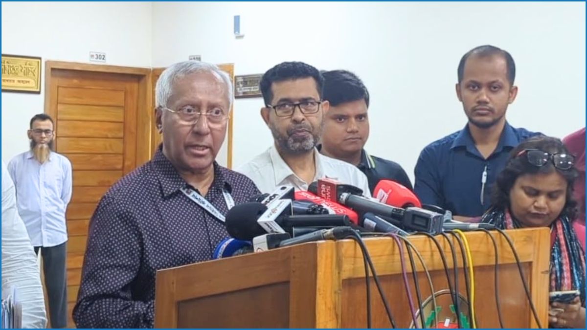 ভোট কেন্দ্র নয়, কক্ষ বাড়তে পারে : ইসি সচিব