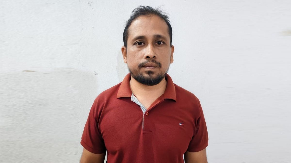 আশুলিয়ায় যুবলীগ নেতা মনা গ্রেপ্তার
