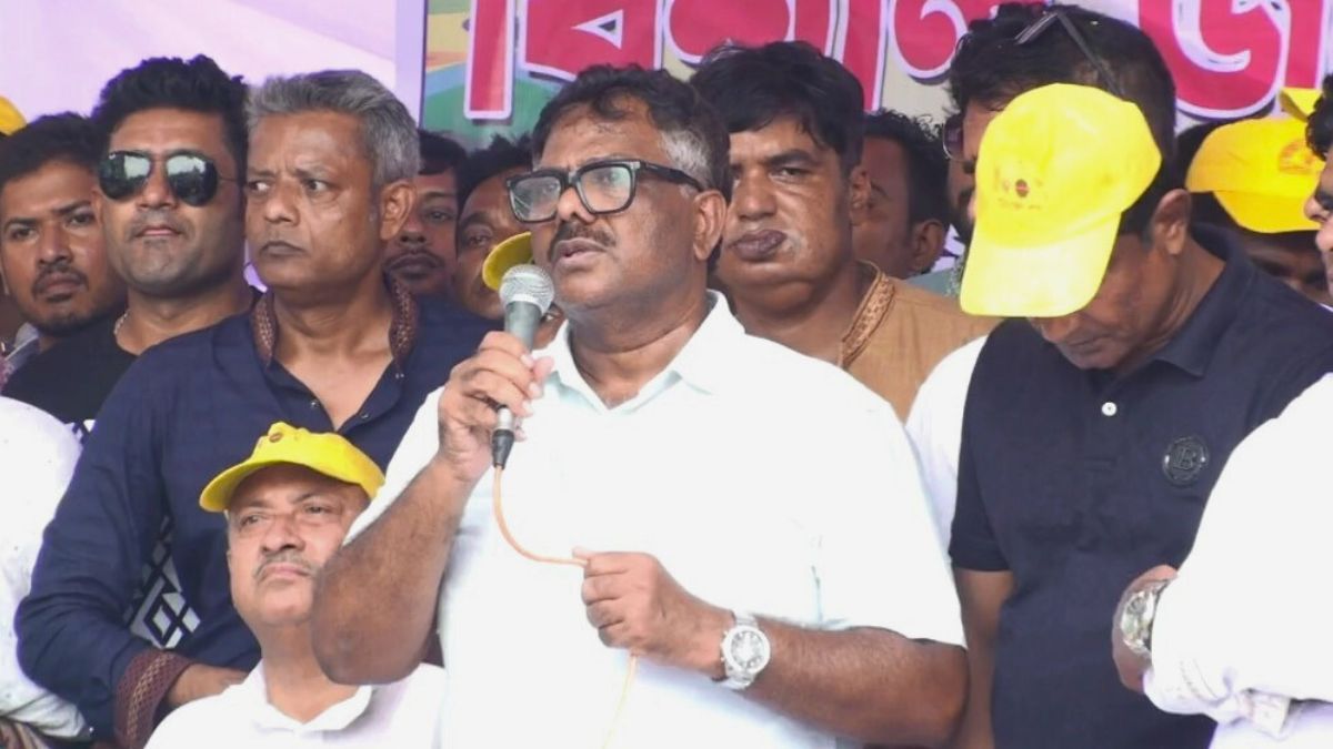 সময় এখন গণতন্ত্রের পথে ফিরে আসার : দুলু