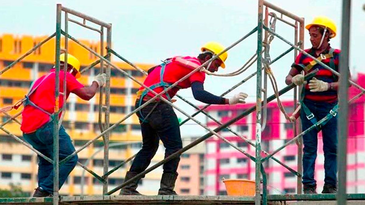 ২৪ লক্ষাধিক শ্রমিক নেবে মালয়েশিয়া